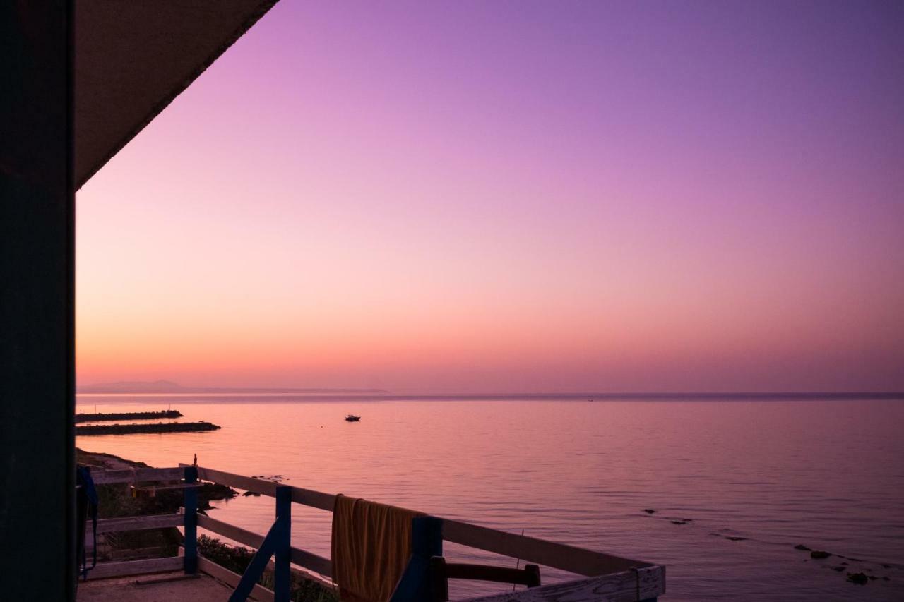 فيلا Finestra Sul Mare مارينيلا دي سيلينونتي المظهر الخارجي الصورة
