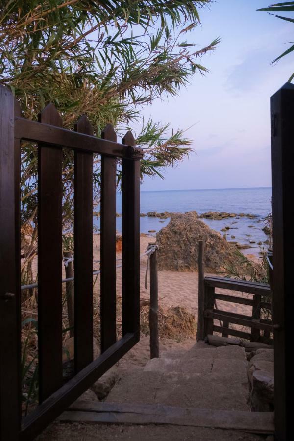فيلا Finestra Sul Mare مارينيلا دي سيلينونتي المظهر الخارجي الصورة